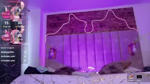 Snapshot of alektra_bryce chatting on 9, 10, 2025 alektra_bryce online show from 9, 10, 2025