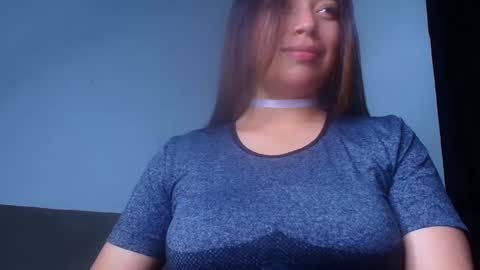 QUEEN OFF MILk  IM BACK  15 NOV online show from 11, 3, 2025