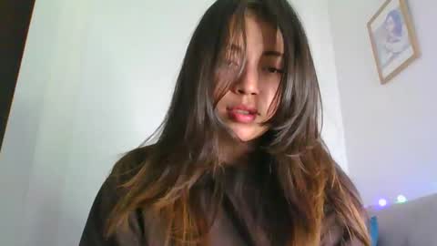 QUEEN OFF MILk  IM BACK  15 NOV online show from 7, 2, 2026