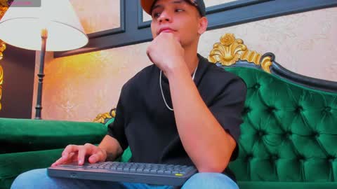 Snapshot of aless_king chatting on 18, 1, 2025 Alessandro King online show from 18, 1, 2025