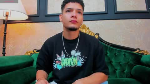 Snapshot of aless_king chatting on 28, 2, 2025 Alessandro King online show from 28, 2, 2025