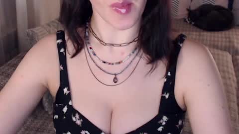 Sandra online show from 12, 3, 2025