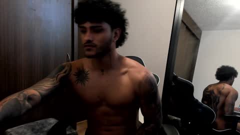 Snapshot of alessandro_vanni chatting on 20, 12, 2024 Alessandro Vanni online show from 20, 12, 2024