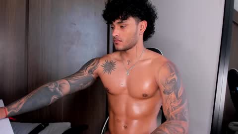 Snapshot of alessandro_vanni chatting on 14, 1, 2025 Alessandro Vanni online show from 14, 1, 2025