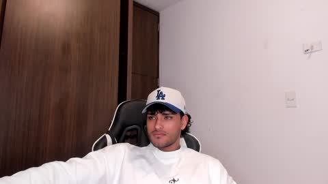 Snapshot of alessandro_vanni chatting on 24, 1, 2025 Alessandro Vanni online show from 24, 1, 2025