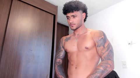 Snapshot of alessandro_vanni chatting on 31, 1, 2025 Alessandro Vanni online show from 31, 1, 2025