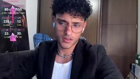 Alessandro Vanni online show from 28, 10, 2025