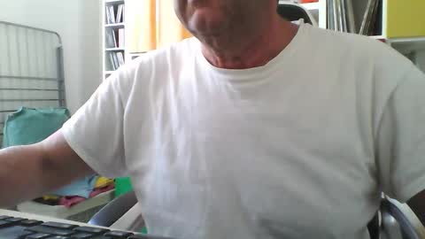 Snapshot of alessandroalexx chatting on 11, 6, 2026 Daddy Alexx online show from 11, 6, 2026
