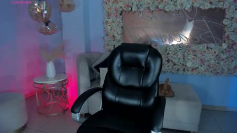 ALESSA ROMERO  online show from 17, 12, 2025