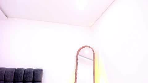 Snapshot of alessia12_ chatting on 24, 7, 2026 Alessia online show from 24, 7, 2026