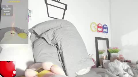 Alessia  online show from 23, 10, 2025