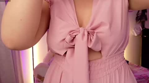 Snapshot of alessia_dolce chatting on 17, 6, 2026 alessia dolce online show from 17, 6, 2026