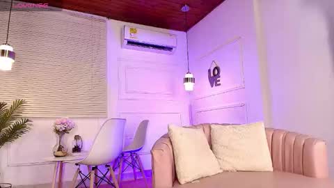 Alejandra  online show from 15, 1, 2026