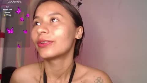 Snapshot of alessia_santorinni chatting on 11, 10, 2025 alessia_santorinni online show from 11, 10, 2025