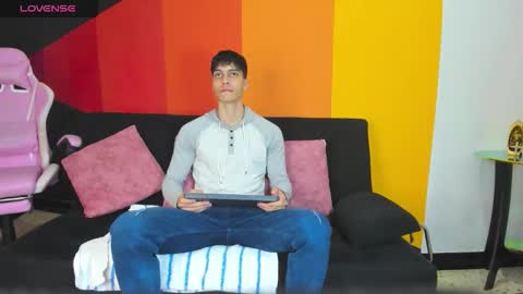 Alessio online show from 1, 12, 2025