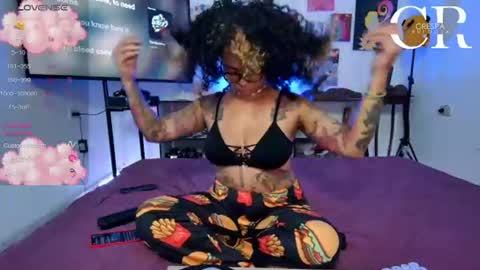 Snapshot of alesyahampton chatting on 10, 7, 2026 Crespa Ruidosa online show from 10, 7, 2026