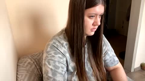 Aletta Oushen online show from 25, 1, 2025