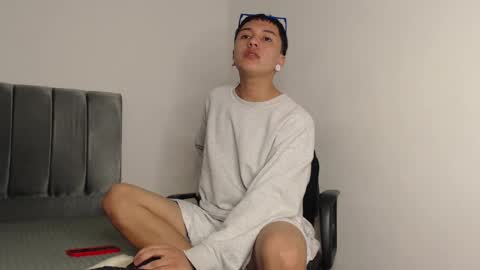 Snapshot of alex__lover chatting on 11, 12, 2024 Owen online show from 11, 12, 2024