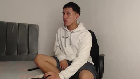 Snapshot of alex__lover chatting on 13, 1, 2025 Owen online show from 13, 1, 2025