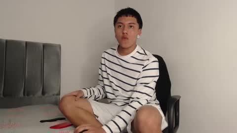 Snapshot of alex__lover chatting on 17, 1, 2025 Owen online show from 17, 1, 2025