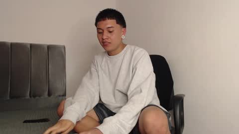 Snapshot of alex__lover chatting on 7, 2, 2025 Owen online show from 7, 2, 2025