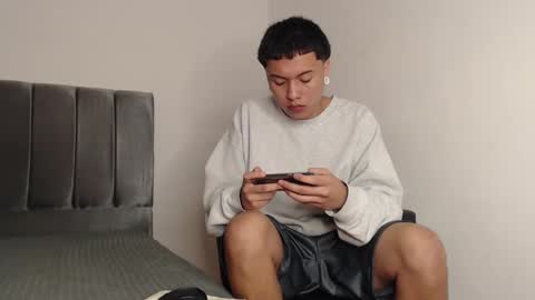 Snapshot of alex__lover chatting on 7, 2, 2025 Owen online show from 7, 2, 2025