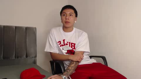 Snapshot of alex__lover chatting on 15, 2, 2025 Owen online show from 15, 2, 2025