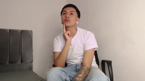 Snapshot of alex__lover chatting on 16, 9, 2025 Owen online show from 16, 9, 2025