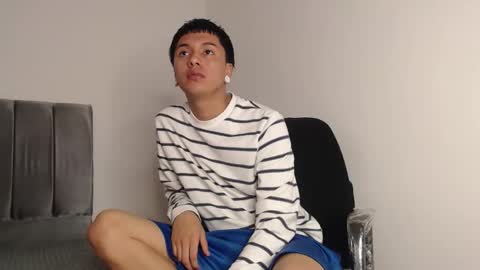 Snapshot of alex__lover chatting on 25, 9, 2025 Owen online show from 25, 9, 2025