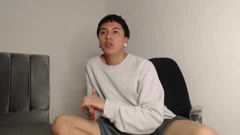 Snapshot of alex__lover chatting on 4, 10, 2025 Owen online show from 4, 10, 2025