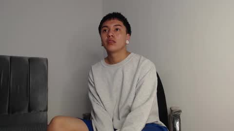 Snapshot of alex__lover chatting on 9, 11, 2025 Owen online show from 9, 11, 2025