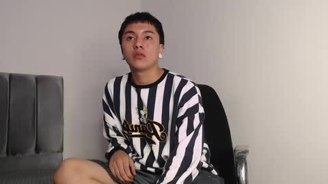 Snapshot of alex__lover chatting on 11, 11, 2025 Owen online show from 11, 11, 2025