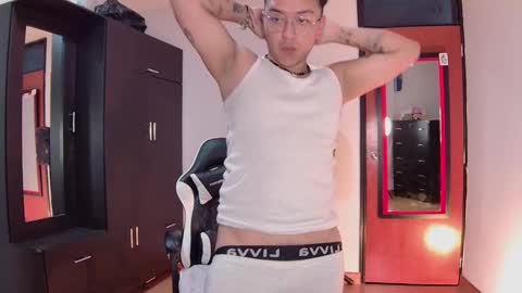 Snapshot of alex__montesco chatting on 15, 1, 2025 Alex online show from 15, 1, 2025