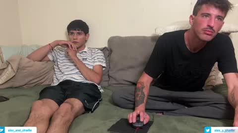 Snapshot of alex_and_charlie chatting on 22, 4, 2026 alex_and_charlie online show from 22, 4, 2026