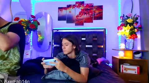 sneider online show from 17, 2, 2025