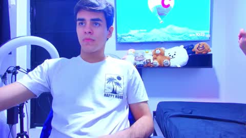 Snapshot of alex_and_fabian chatting on 14, 12, 2025 sneider online show from 14, 12, 2025