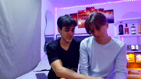 Snapshot of alex_and_fabian chatting on 29, 4, 2026 sneider online show from 29, 4, 2026