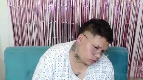 Snapshot of alex_bigclit chatting on 4, 12, 2025 alex_bigclit online show from 4, 12, 2025