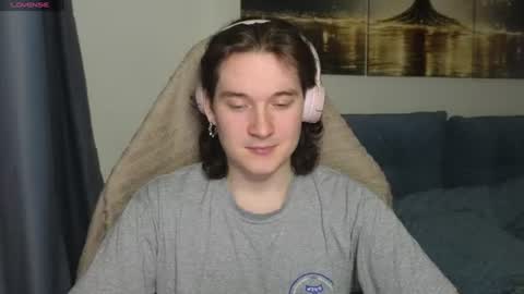 Snapshot of alex_candy_pump chatting on 6, 7, 2026 FAVORITE online show from 6, 7, 2026