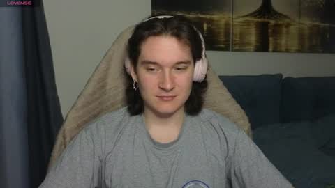 Snapshot of alex_candy_pump chatting on 6, 7, 2026 FAVORITE online show from 6, 7, 2026