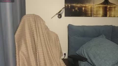 Snapshot of alex_candy_pump chatting on 9, 7, 2026 FAVORITE online show from 9, 7, 2026