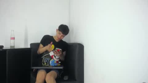Snapshot of alex_it0 chatting on 12, 5, 2026 alex_it0 online show from 12, 5, 2026