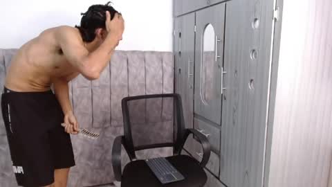 Snapshot of alex_martin47 chatting on 30, 5, 2026 alex online show from 30, 5, 2026