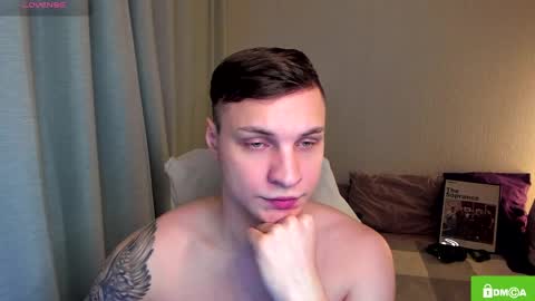 Snapshot of alex_milson chatting on 26, 4, 2026 alex_milson online show from 26, 4, 2026