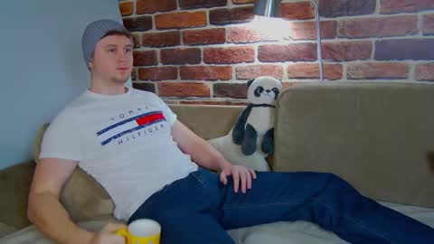 Alex online show from 10, 2, 2026