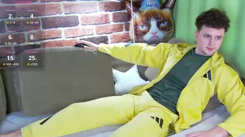 Snapshot of alex_onelove chatting on 14, 5, 2026 Alex online show from 14, 5, 2026