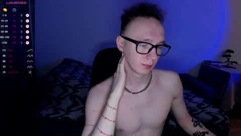 Snapshot of alex_silent chatting on 24, 12, 2024 alex_silent online show from 24, 12, 2024