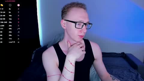 Snapshot of alex_silent chatting on 29, 4, 2026 alex_silent online show from 29, 4, 2026