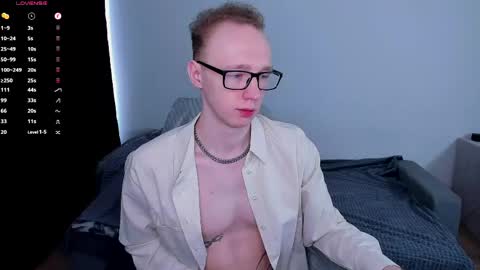 Snapshot of alex_silent chatting on 6, 5, 2026 alex_silent online show from 6, 5, 2026