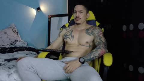 alex_sthorm online show from 30, 4, 2026